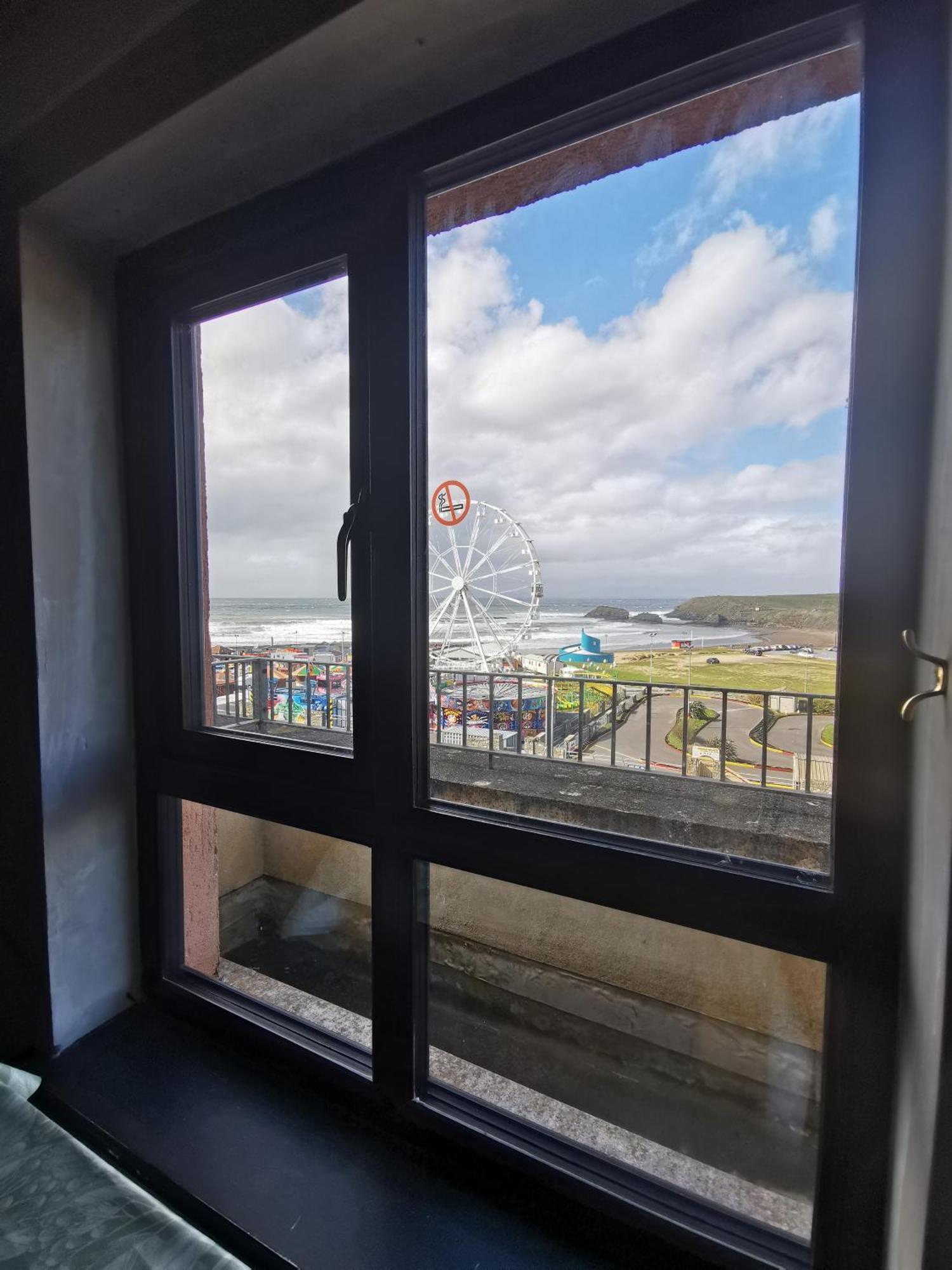 Apartmán Palm Cove Bundoran Luxurious Sea View Balcony Free Wifi Netflix Sleeps 5 Exteriér fotografie